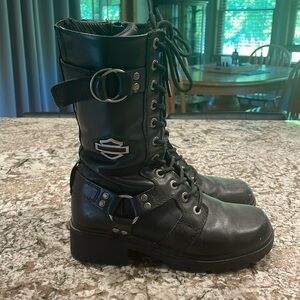 Womens HD boots